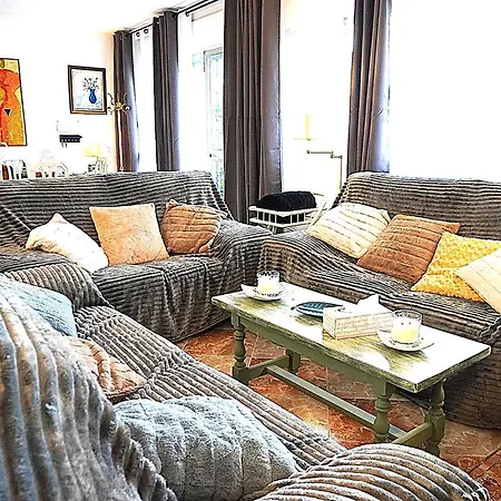 Bellamar Apartment